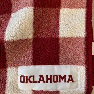 60" x 70" OU Plush blanket